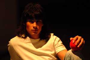 No Title Performance and Sparkling Water: Skikkelse (Foto: Ann Iren Ødeby)