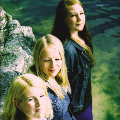 Ephemera (photo: Hugo Lütcherath & Aslak Høyersten)