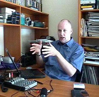 Lasse Marhaug (fra dokumentarfilmen "Nor Noise", 2004)