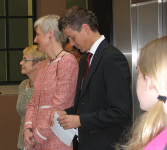 Vigdis Moe Skarstein, Valgerd Svarstad Haugland, Knut Arild Hareide (Foto: Lisbeth Risnes, MIC)