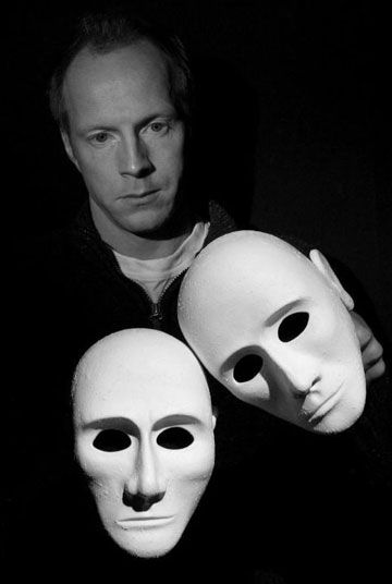 Espen Dekko med masker (2007)