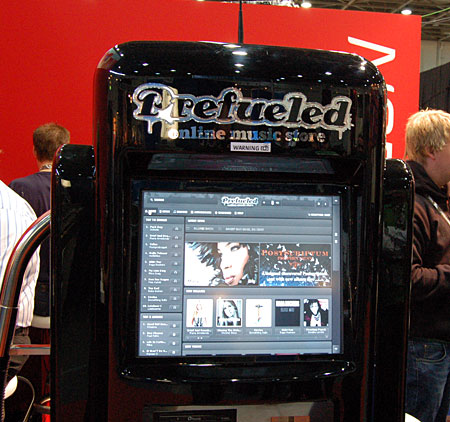 Popkomm 2007 Prefueled.com tanks (foto: Tomas Lauvland Pettersen)