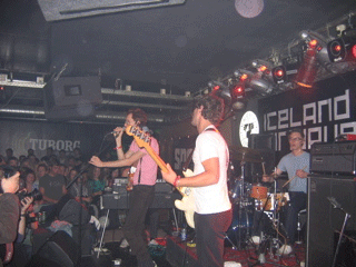The Whitest Boy Alive på Island (Foto: Christian Lysvåg)