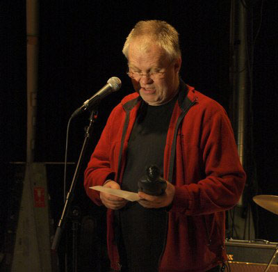 Frode Gjerstad mottar Buddy (Foto: John Rodger)