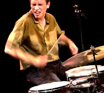 Paal Nilssen Love, live