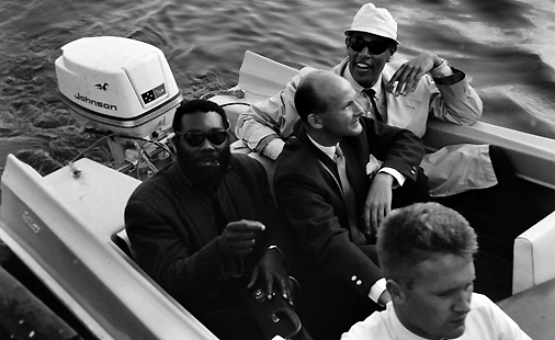 Dexter Gordon (bakerst) ankommer Molde i