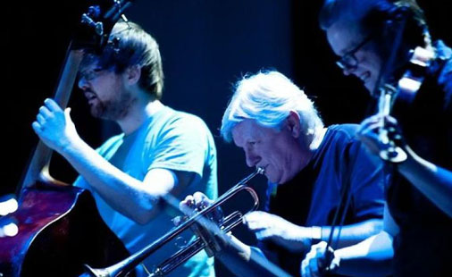 Ole Morten Vågan, Palle Mikkelborg, Ola Kvernberg – Per Ulv Goes Electric