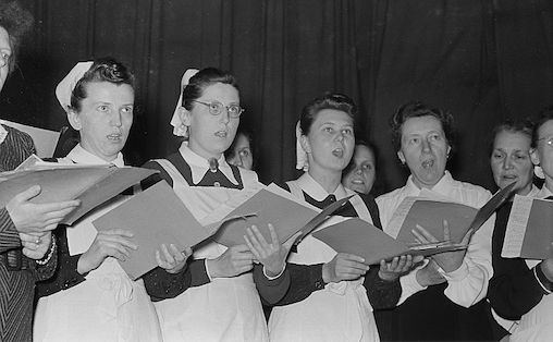 Syngende helsearbeidere