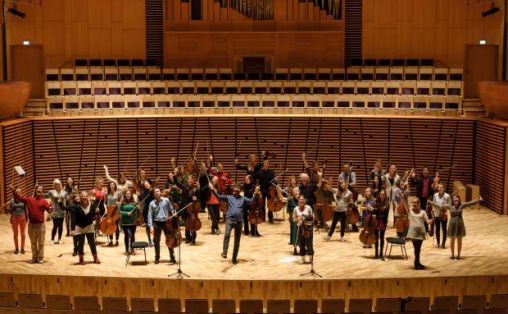 1B1 har fått innviliget 90. 000 i reisetilskudd Foto: 1b1.no