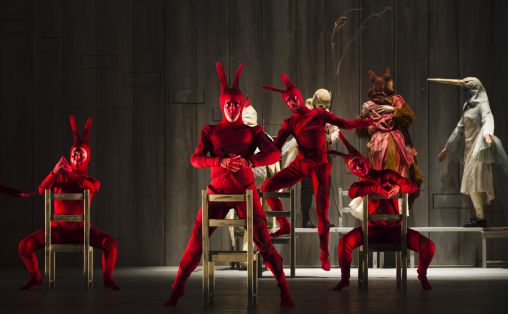 Fra forestillingen Den listige lille reven på Bergen nasjonale opera Foto: Yanniv Cohen