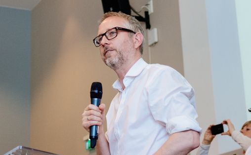 Bård Vegards Solhjell taler til Norsk Musikkråds årsmøte