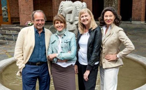 Ole Paus, Kari Bremnes, Anne Grete Preus og Åse Kleveland (leder av prisutvalget). Foto: Sara Rose