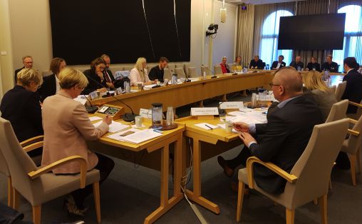 NKFs representater under Høring i familie og kulturkomiteen på Stortinget Foto: NKF