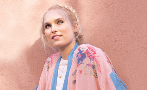 Eva Weel Skram – Falle til ro