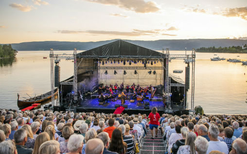 Operafest Røykenvik sommeren