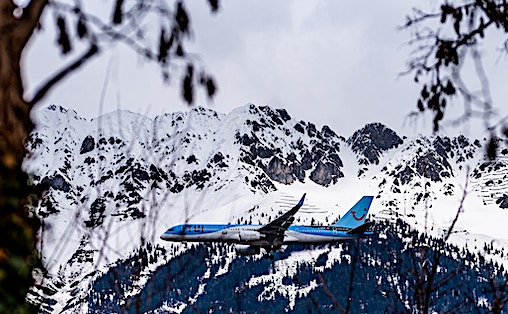 Turnéer med fly er blant temaene som klimakuttguiden for musikkbransjen tar for seg