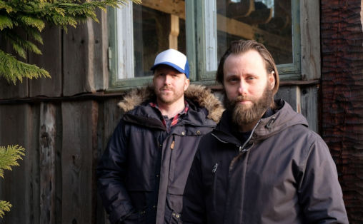 Thom Hell & Andreas Ulvo – Sangen til julestjernen