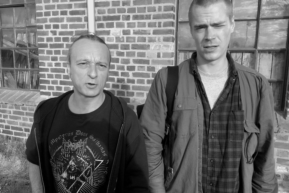 «Necrobutcher» Stubberud er i dag Mayhems eneste medlem fra EPen som André Bratten (til høyre) har skrudd om til ny musikk, etter å ha Møtt Stubberud på fest og hørt om bandets kobling til tysk krautrock.