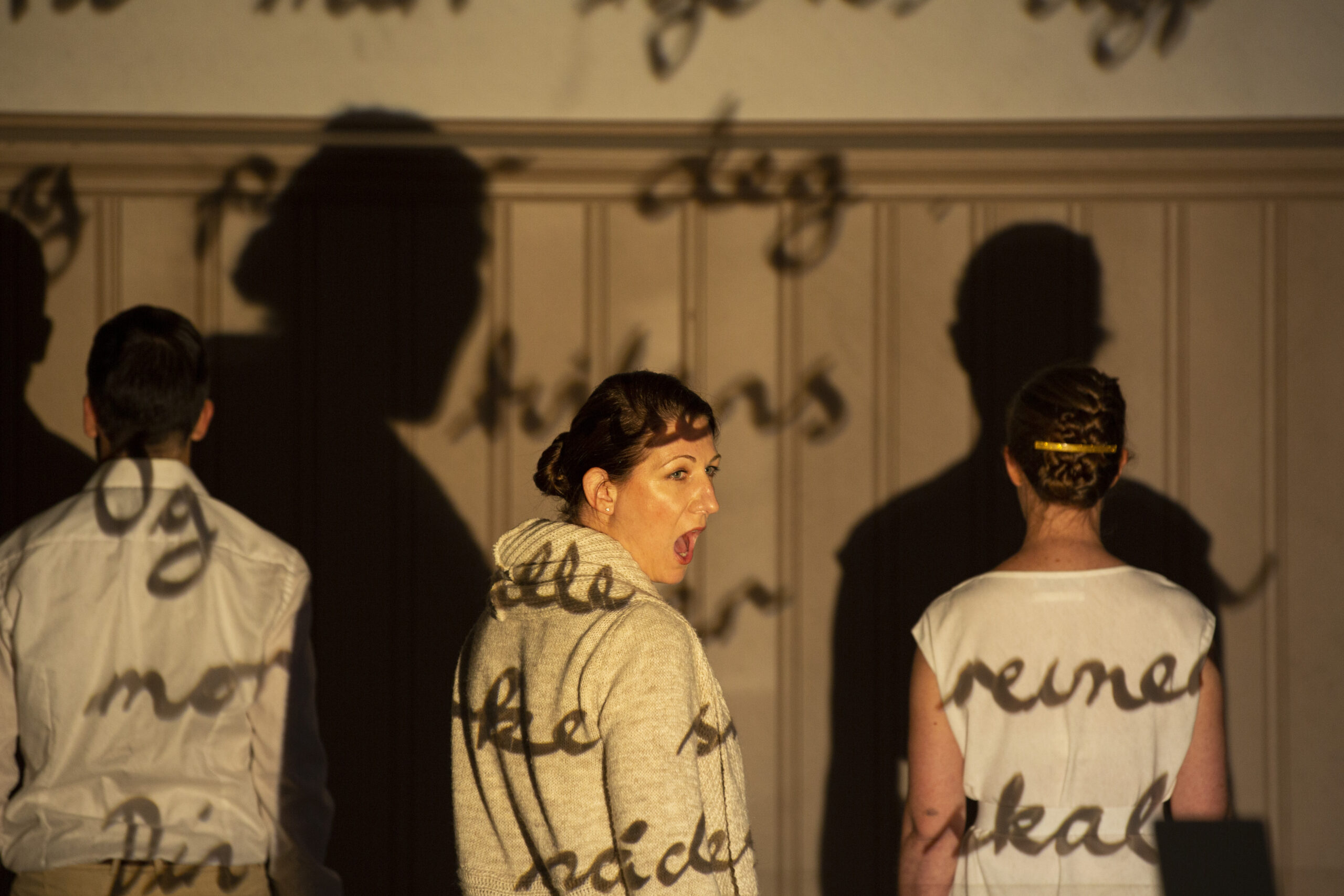 Sangensemblet Tabula Rasa i produksjonen BEDEHUS under Bergen Kirkeautunnale i slutten av september