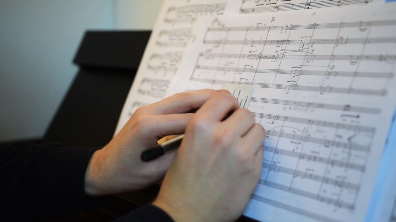 Skaperne av musikk er et av leddene i musikkens næringskjede. – Ut fra det reviderte nasjonalbudsjettet 2020 er det vanskelig å se at vi har en kulturminister som kjemper for hele det kulturelle økosystemet, sier Jørgen Karlstrøm i Norsk Komponistforening