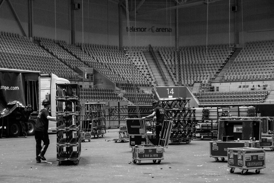 Oslo Kru i jobb på Telenor Arena