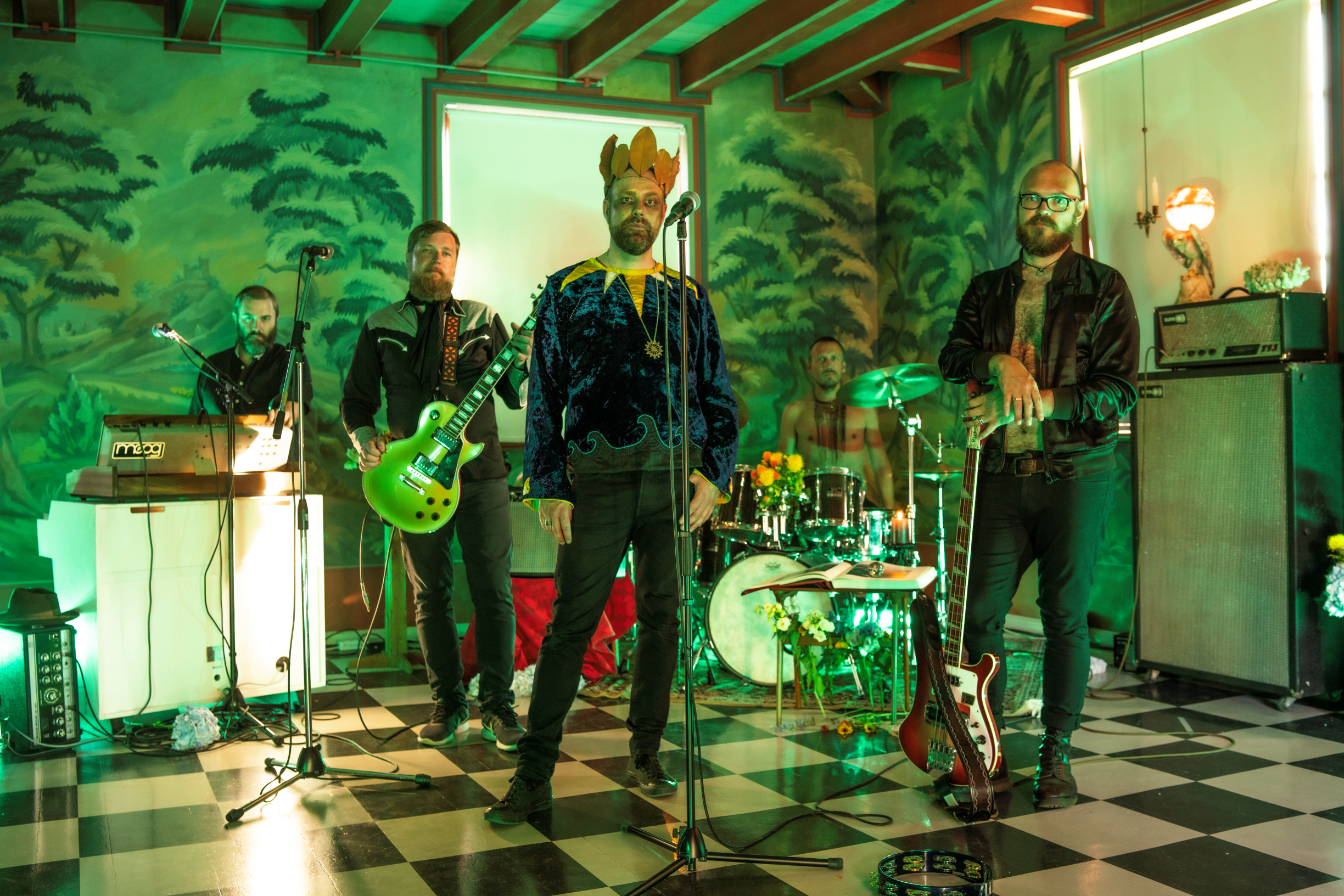 Bandet Wobbler får stor oppmerksomhet ute. – Jeg tror knapt det finnes en Årsbeste poll internasjonalt der ikke Wobblers Dwellers of the Deep kom på første plass, sier musikeren og produsenten Jacob Holm Lupo