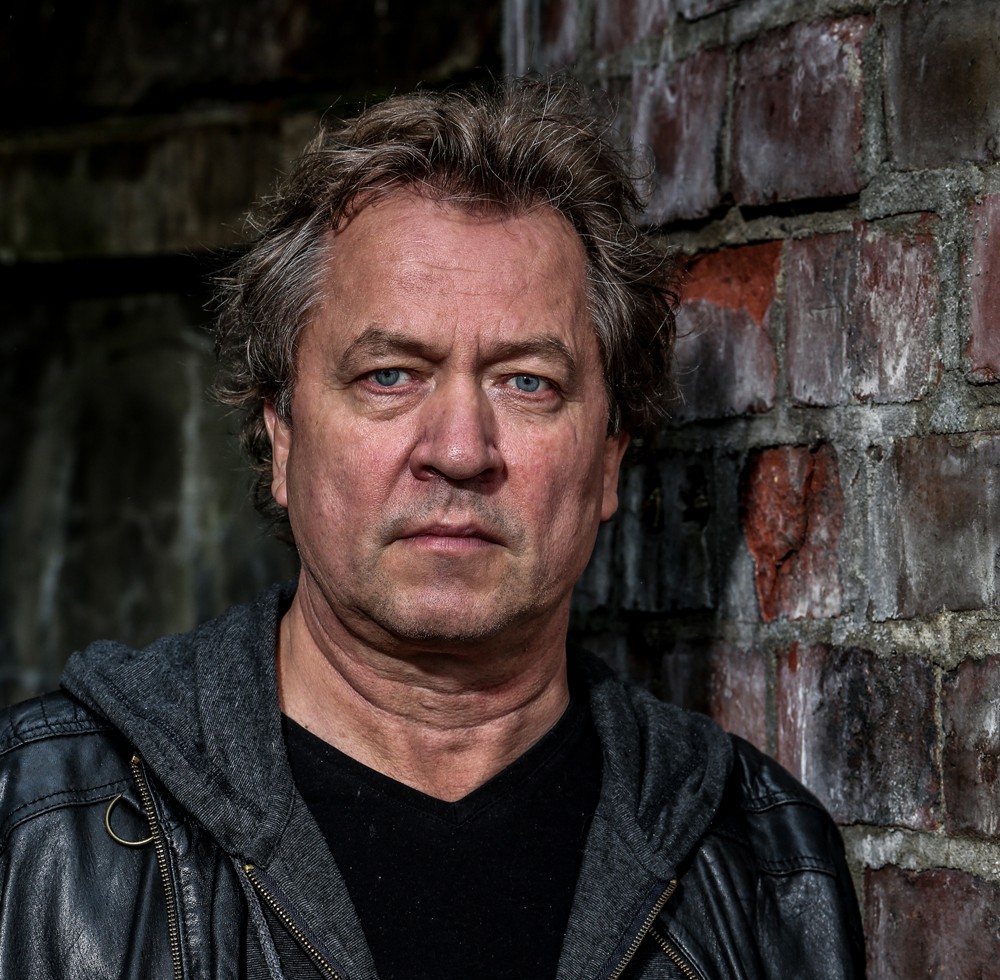 Trompeteren, komponisten og bandlederen Nils Petter Molvær har vært gjennom det han kaller et koronahelvete. Nå er han sakte, men sikkert på vei tilbake.