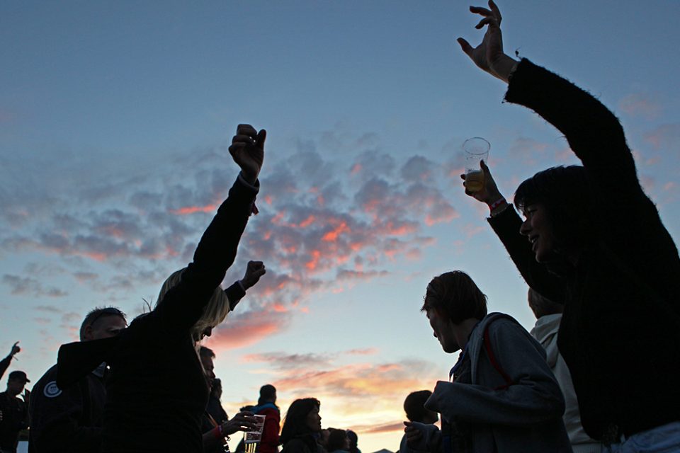 Illustrasjonsbilde. Bildet er tatt i forbindelse med NRK programmet Lydverkets reportasje fra Trænafestivalen i Nordland i 2010.