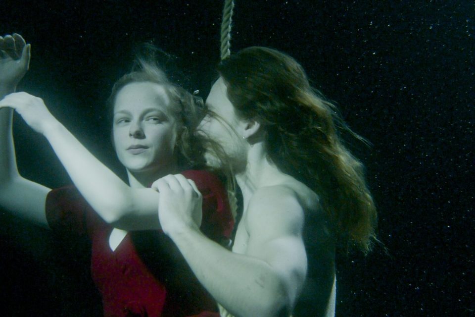 Bilde fra Sarah Derendingers Stormen.