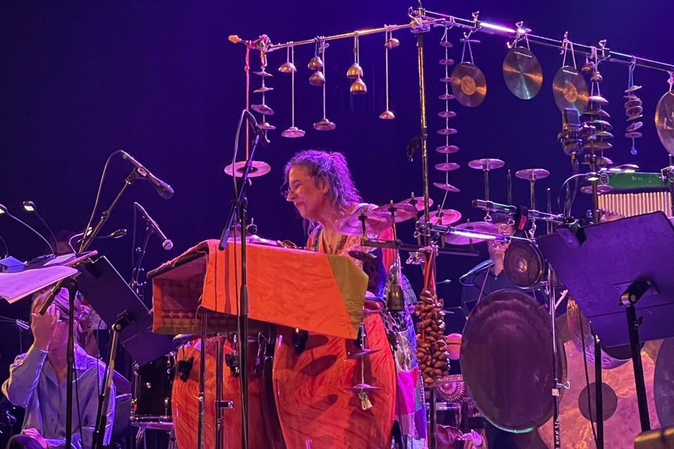 Marily Mazur bak trommesettet, Chateau Neuf med NMH Storband