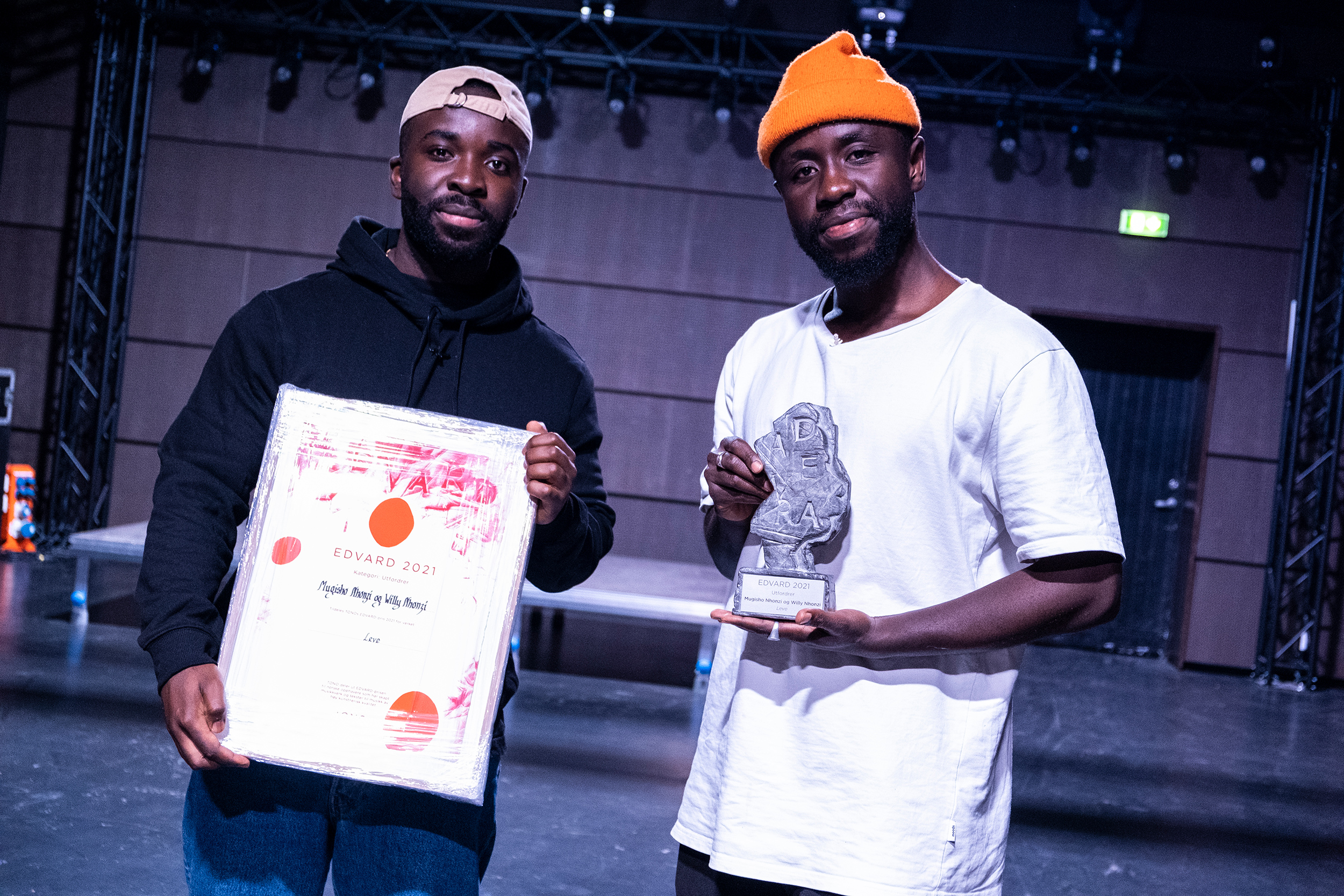 Mogisho og Willy Nhonzi Edvard pris