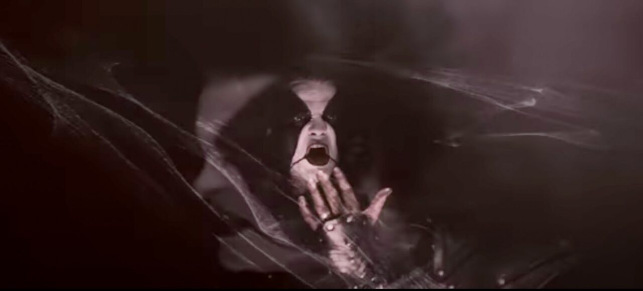 Stillbilde fra Abbaths video Dream Cull