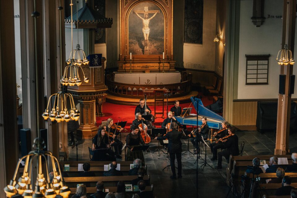 Terjungensemblet Tyler Futrells Stabat Mater i Sofienberg kirke