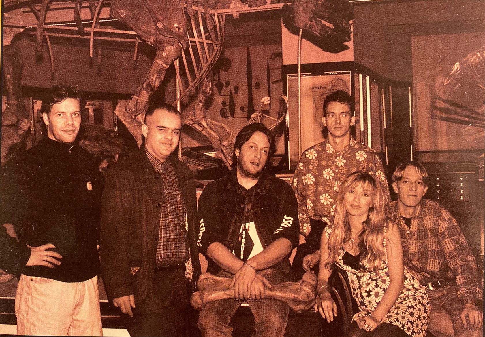 Sterk Naken og Biltyvene