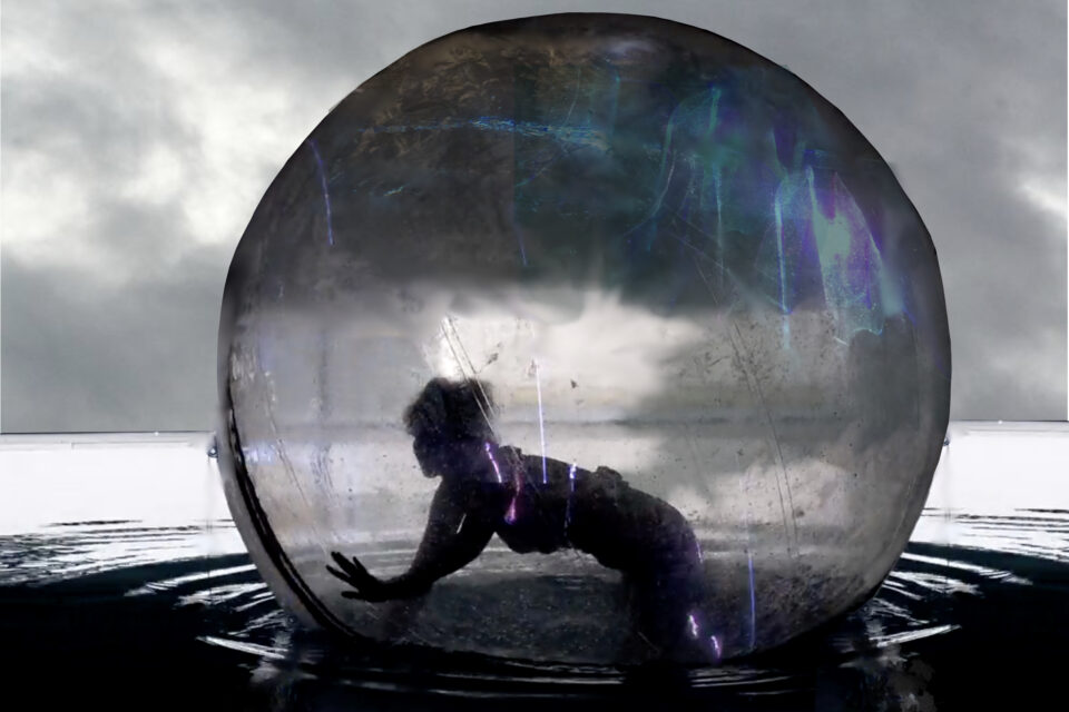 Vannverk – Marianne Stranger i boble