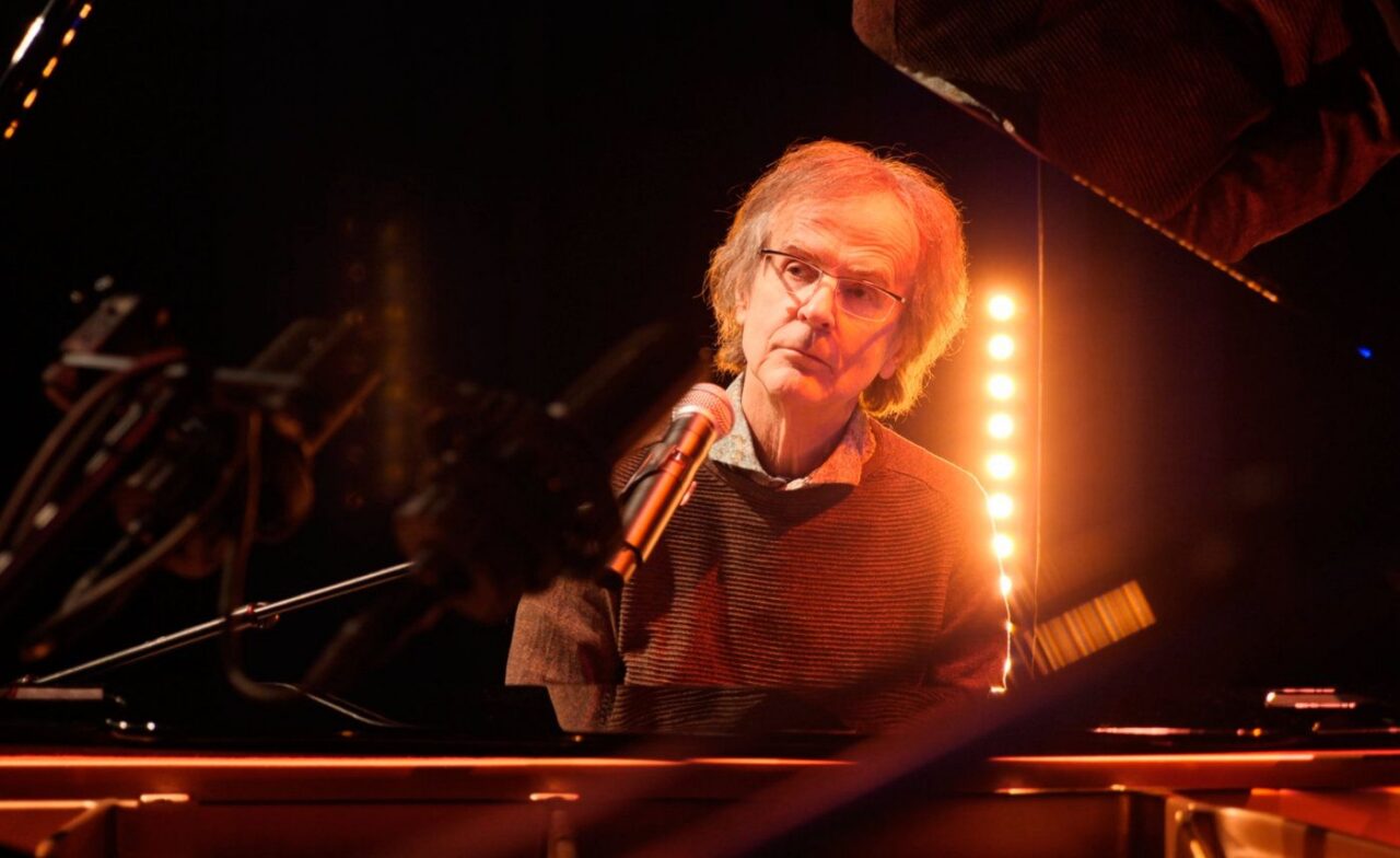 Sommerro Teatret Vart Molde 24383df179