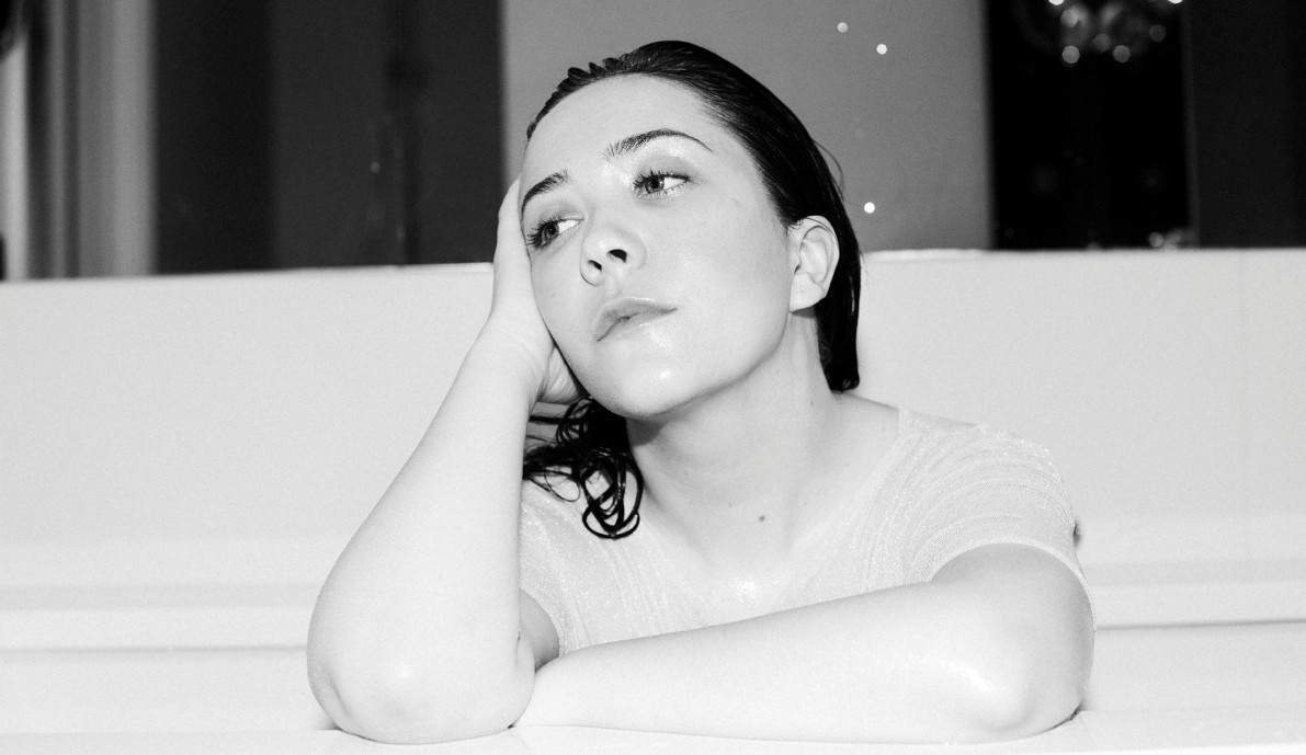 Emilie Nicolas er aktuell med albumet