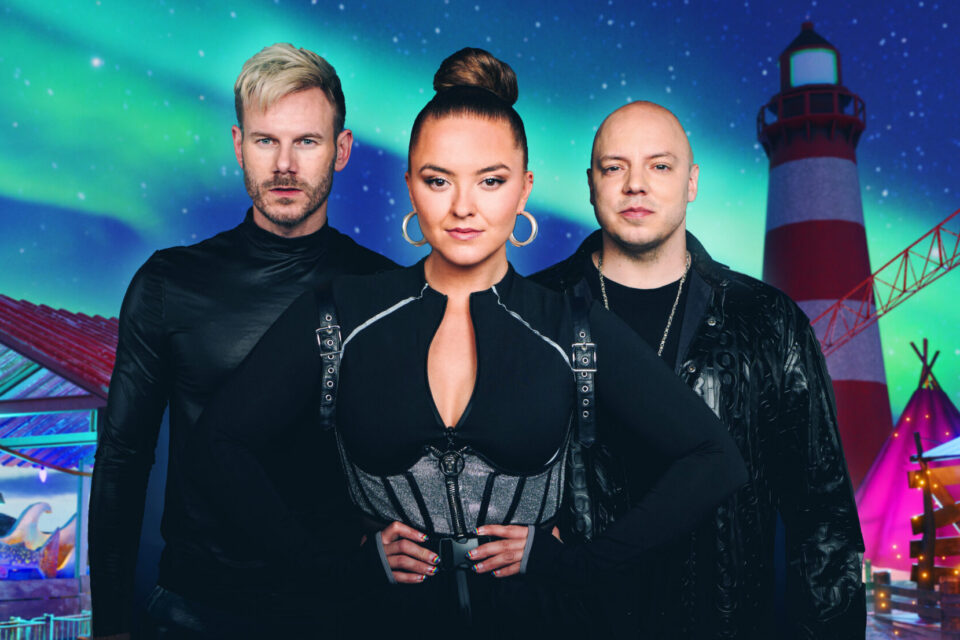 KEiiNO i KEiiNOWORLD: Elementer fra de tre medlemmenes bakgrunn ses i bandets egen flik av metaverset.