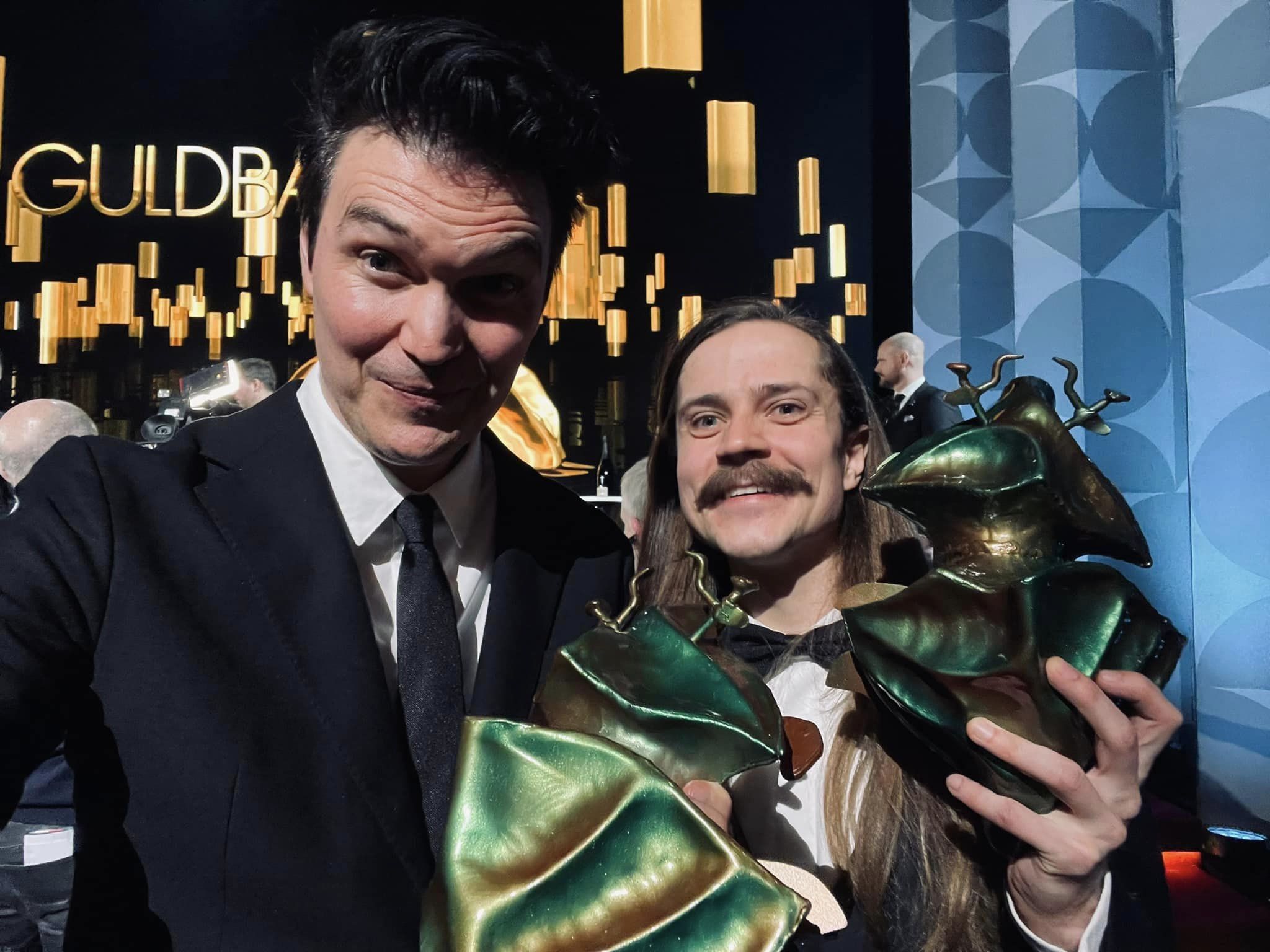 Regissør Thomas Jackson og komponist Eirik Havnaas på Guldbaggen mandag kveld.