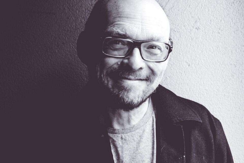 Bugge Wesseltoft – en mann med mange plater og komposisjoner i ilden, stadig. I 2023 kommer han og Mari Boine med musikk sammen.
