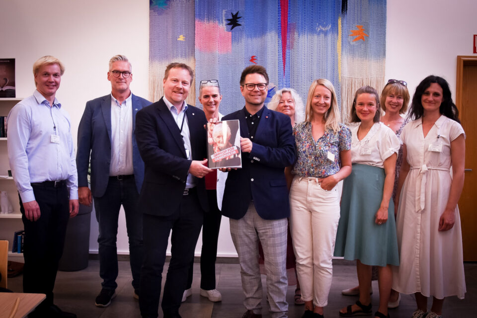 Demenskor opprop m statssekretrer