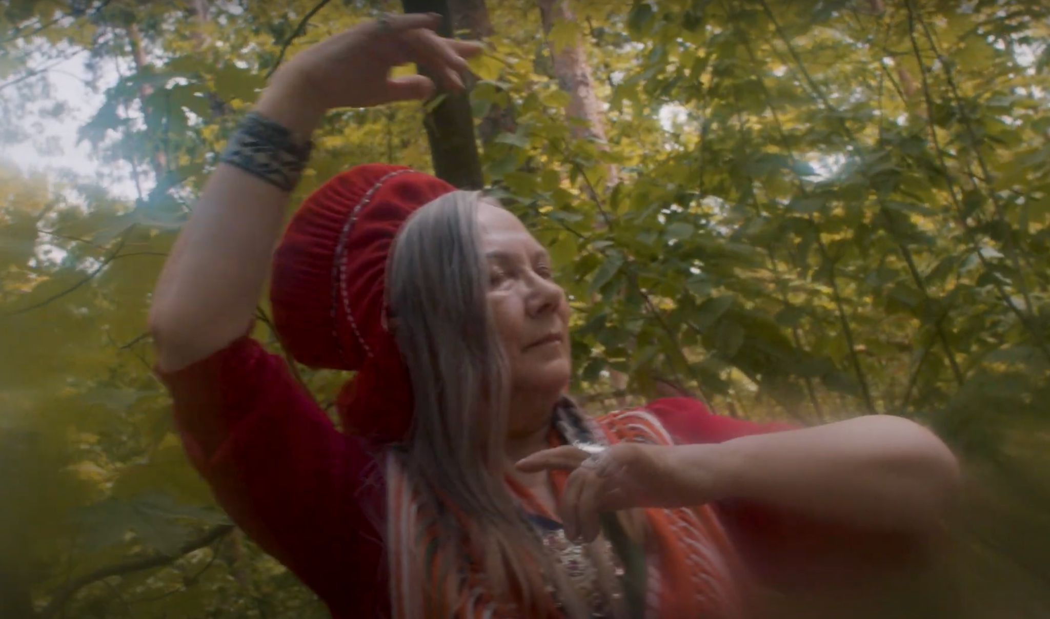 Stillbilde fra mari boine musikkvideo Elle