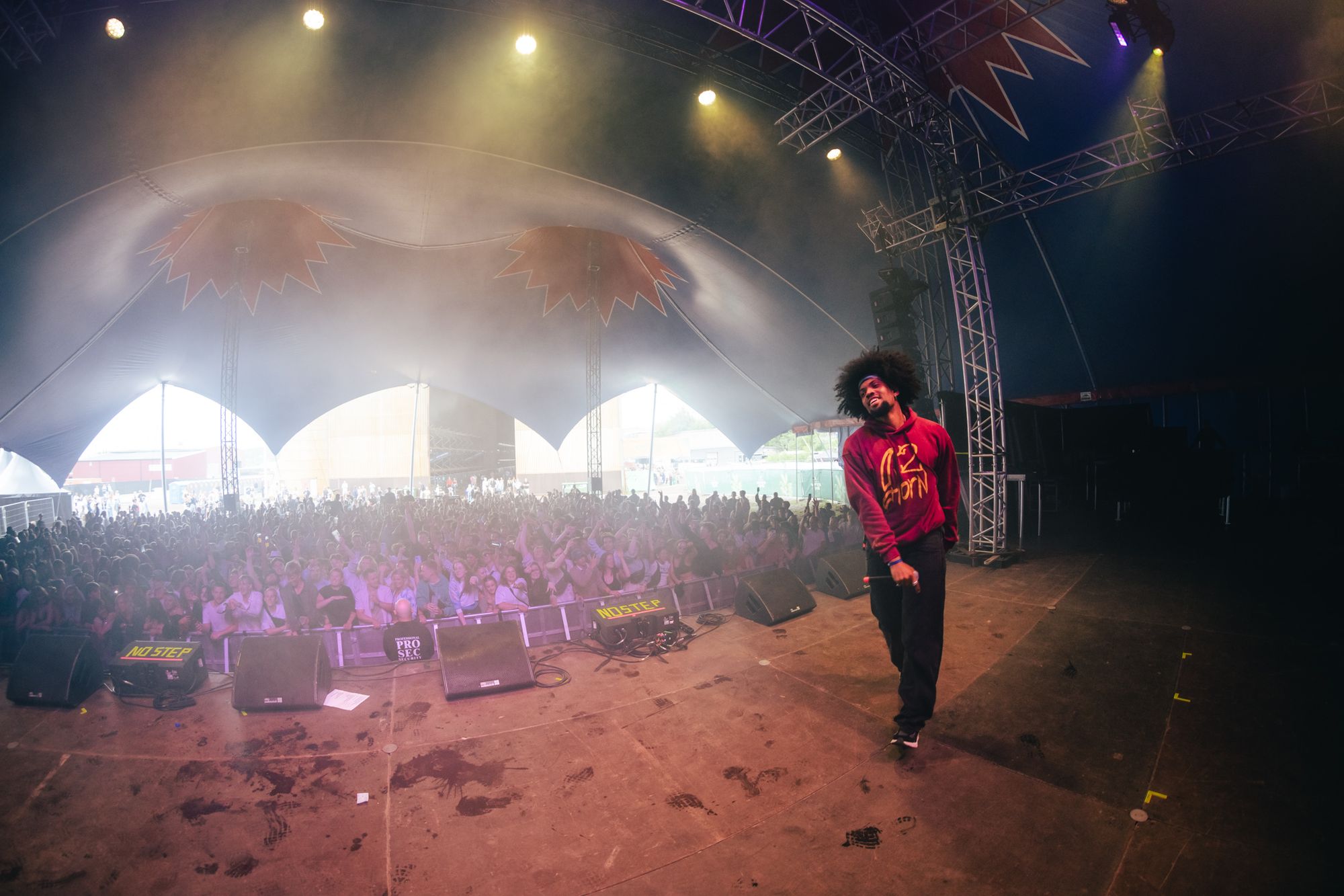 Oscar Blesson på Slottsfjell festivalen i Tønsberg, juli 2023.