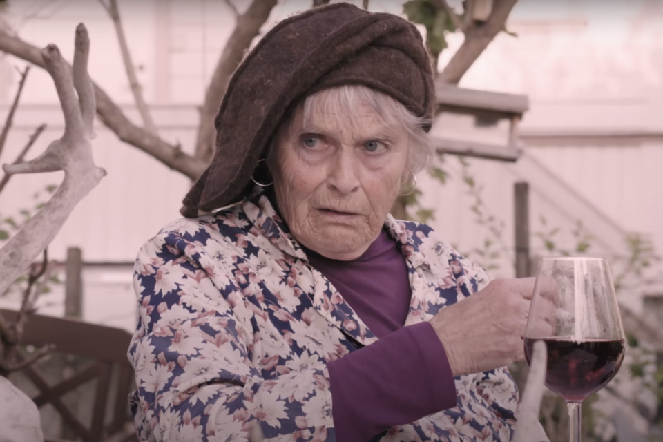 Stillbilde fra videoen Det sorte hav av To Små Bulgarer