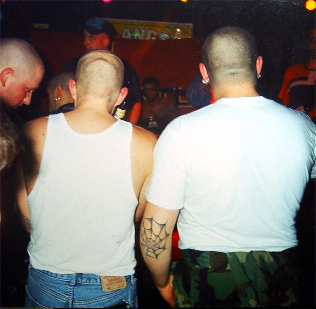Skinheads på Oi pønkkonsert i Tyskland 2005 Wikimedia Commons