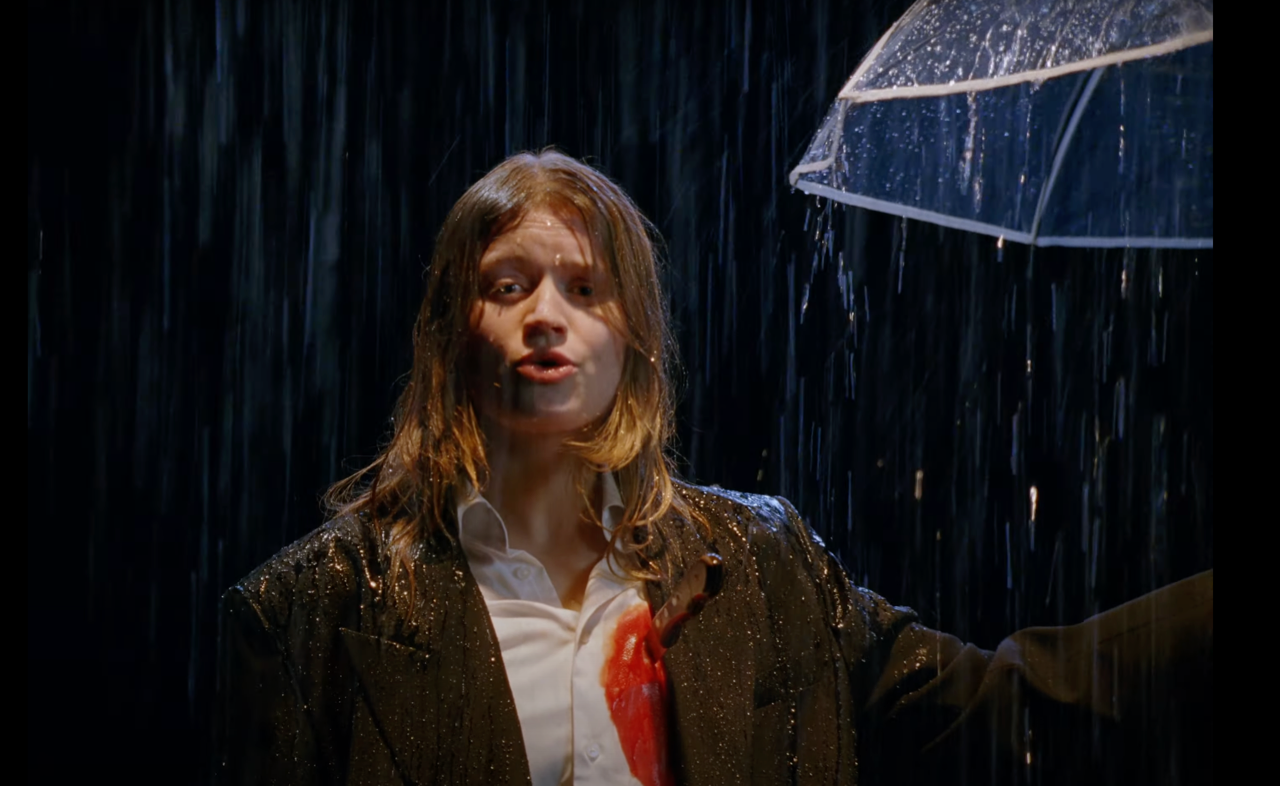 Stillbilde fra GIRL IN RED: Too Much – musikkvideo