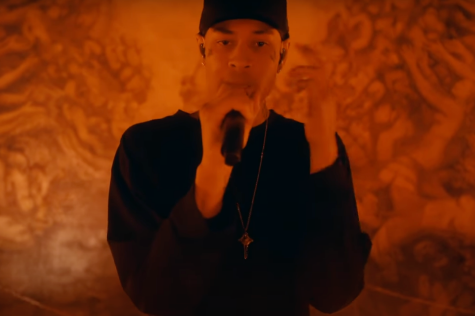 Dutty Dior – skjermbilde «Kamera demon»