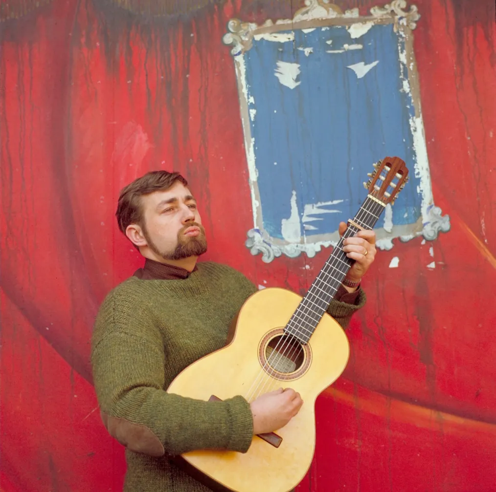 Cornelis Vreeswijk stillbilde fra Somliga går i trasiga skor