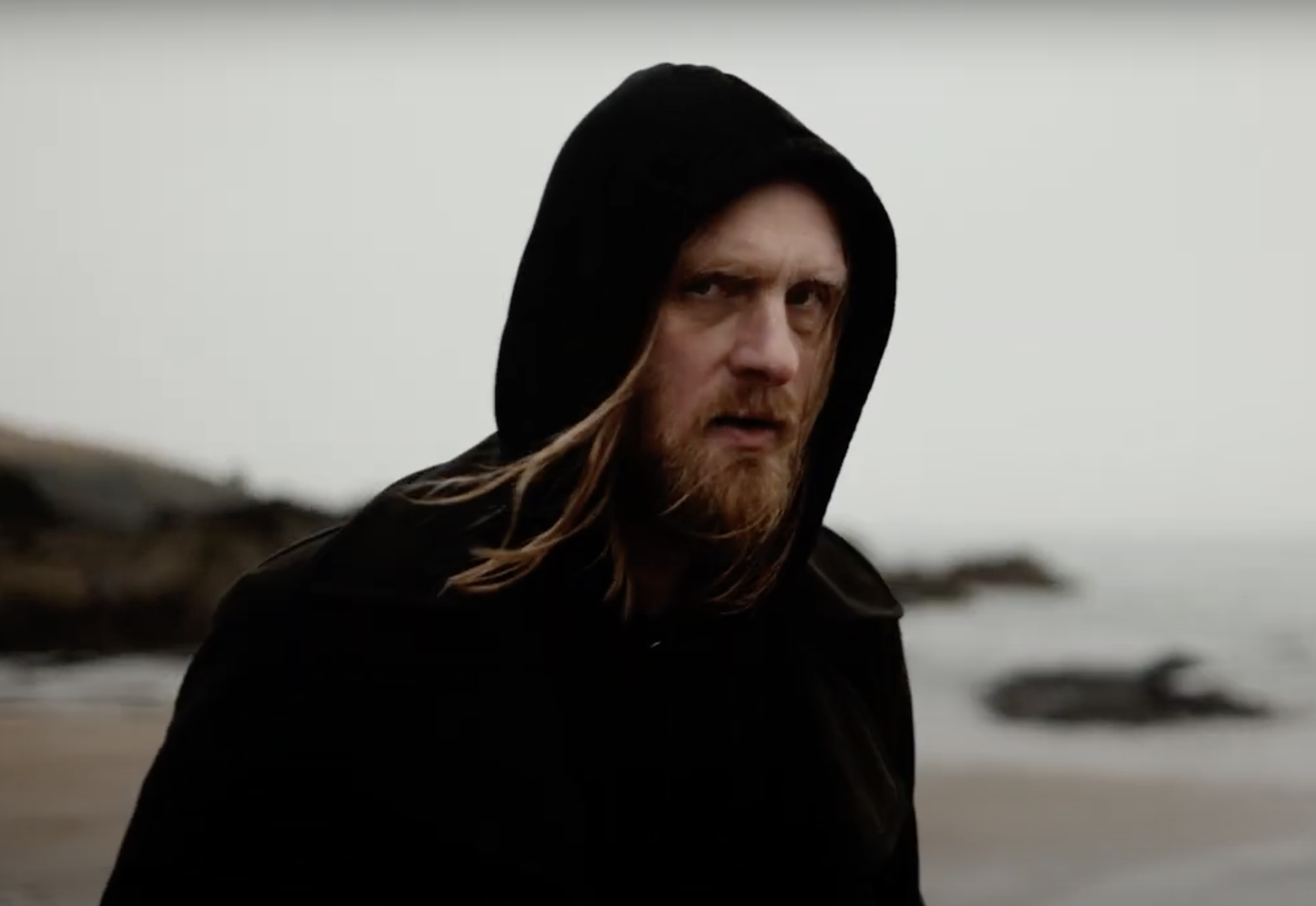 Erlend Ropstad – still fra musikkvideoen til Filmen om oss