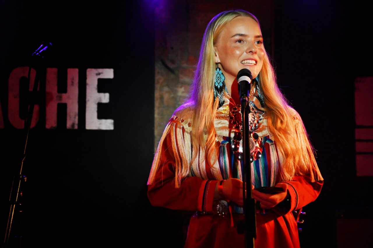 Sajje Solbakk, festivalsjef Riddu Riđđu på Reeperbahn i Hamburg